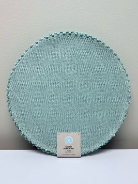 Set of 6 Martha Stewart Round Mint Green 15” Placemats, Wooden Beads on edge